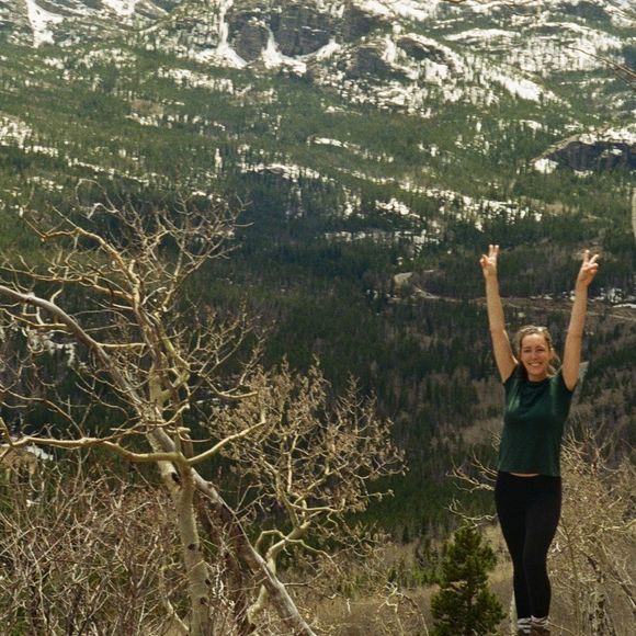 Meet your Posher, Julia - Picture 1 of 1